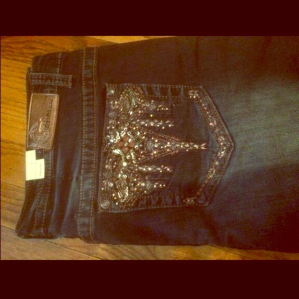 Plus size Grace and LA Jeans